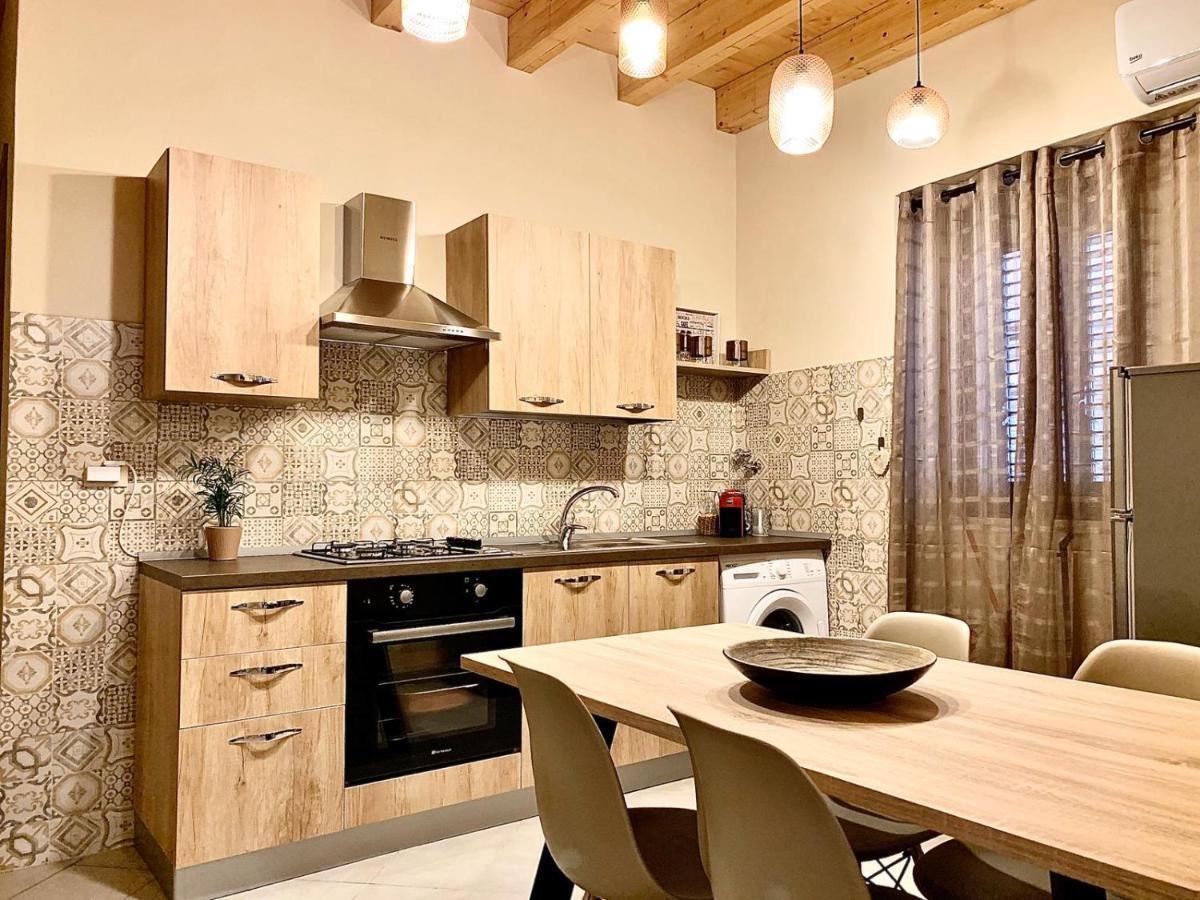Serenity House Apartment Balestrate Bagian luar foto